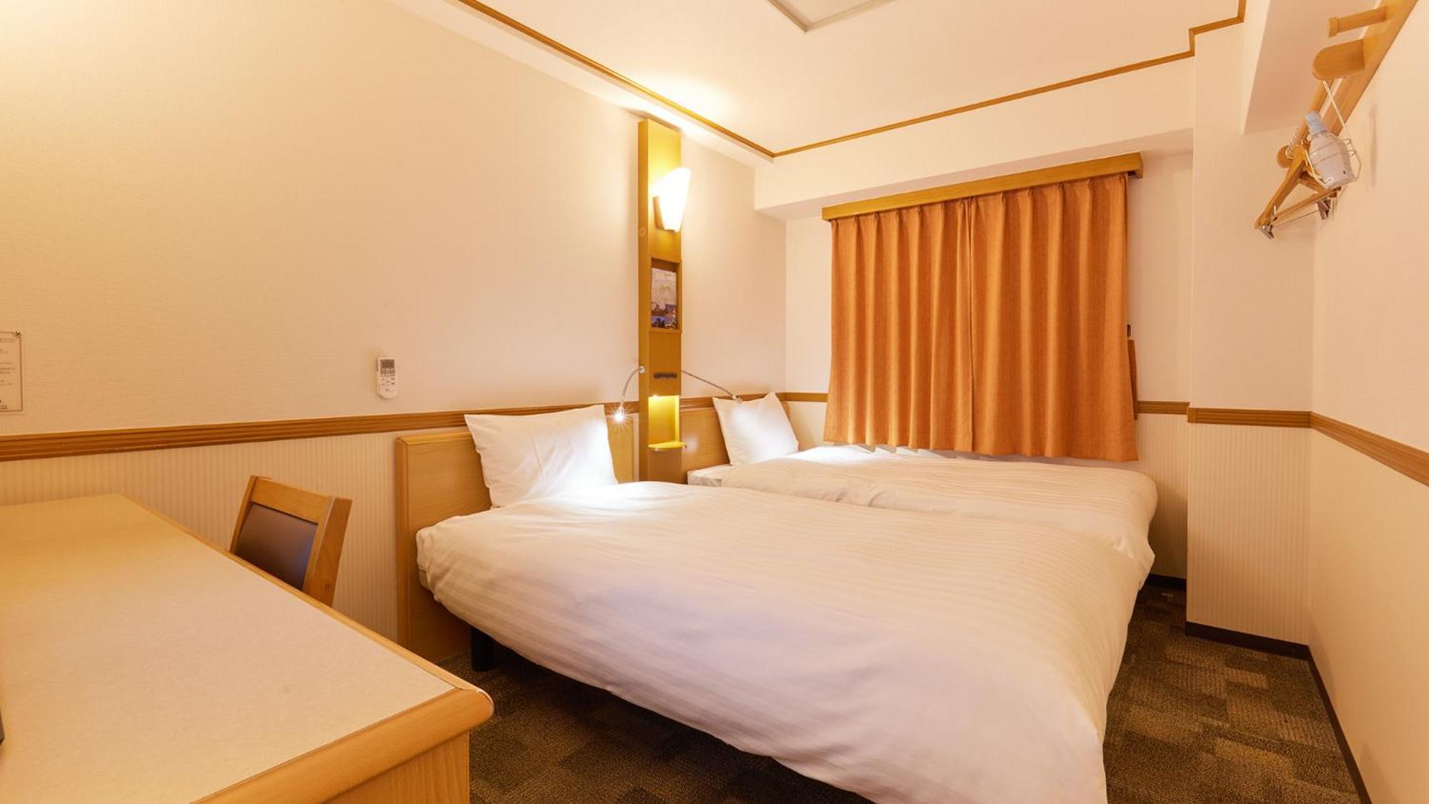 Toyoko Inn Osaka Hankyu Juso-Eki Nishi-Guchi No.1 Стая снимка